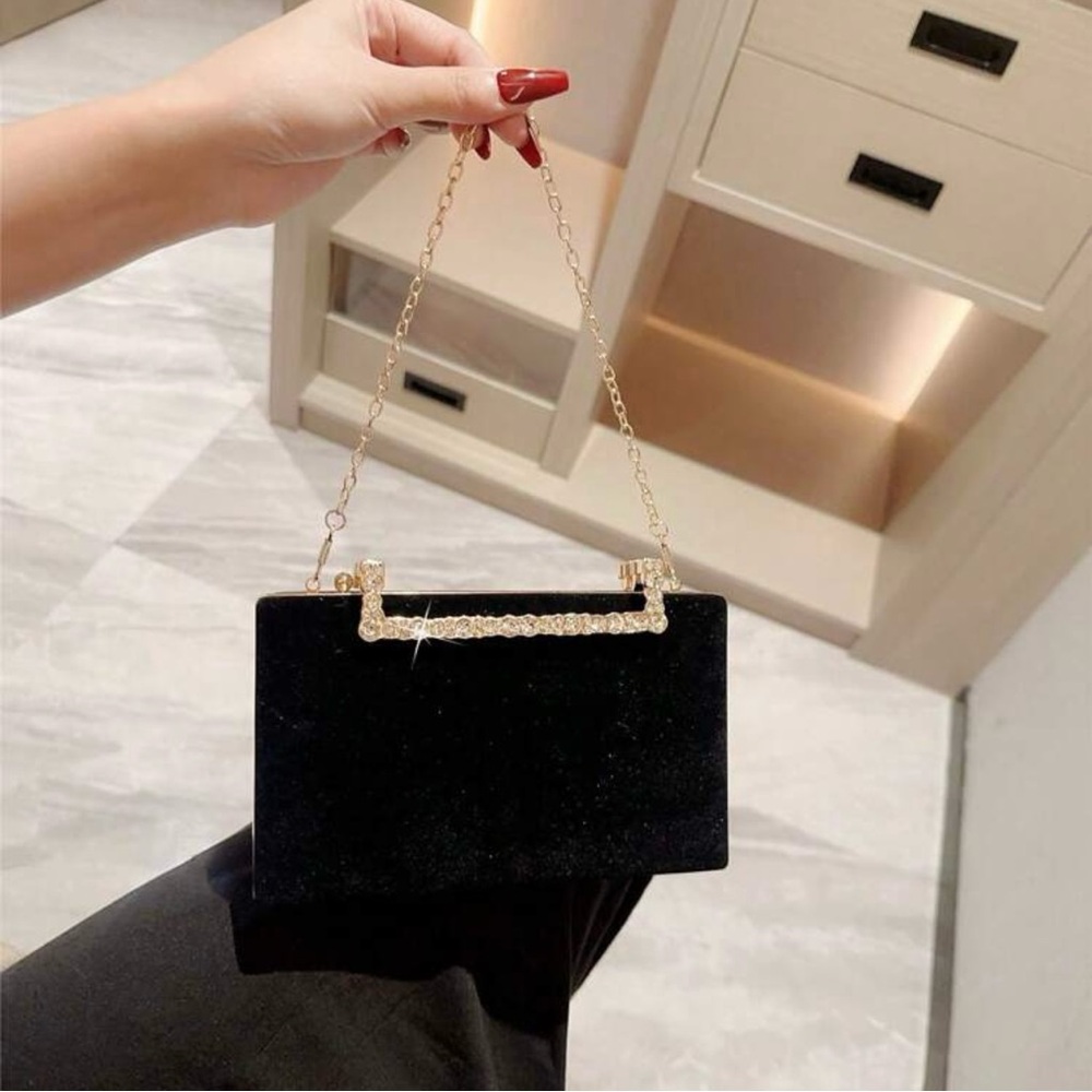 Elegant Black Clutch with Gold Handle - Picture 4 of 6